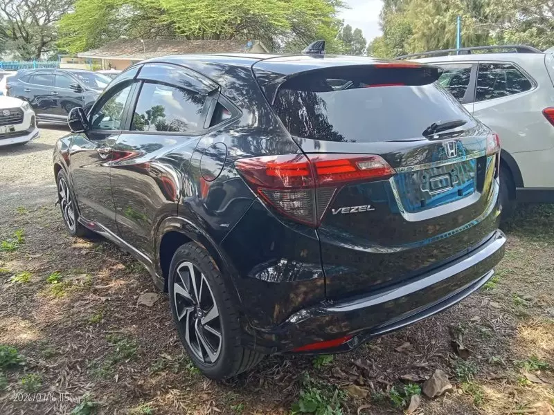 Honda Vezel    - 2018