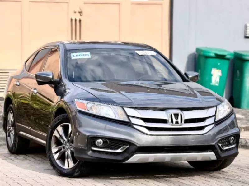 Honda Accord   - 2016
