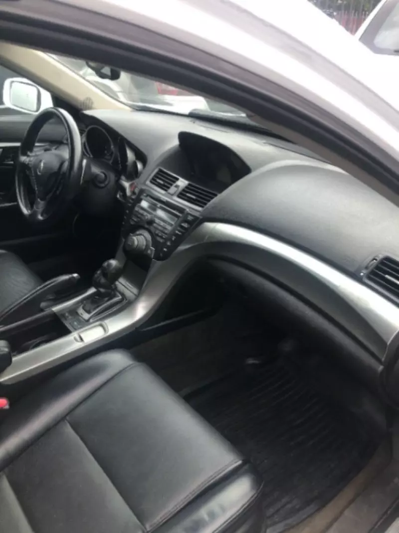 Acura TL   - 2011