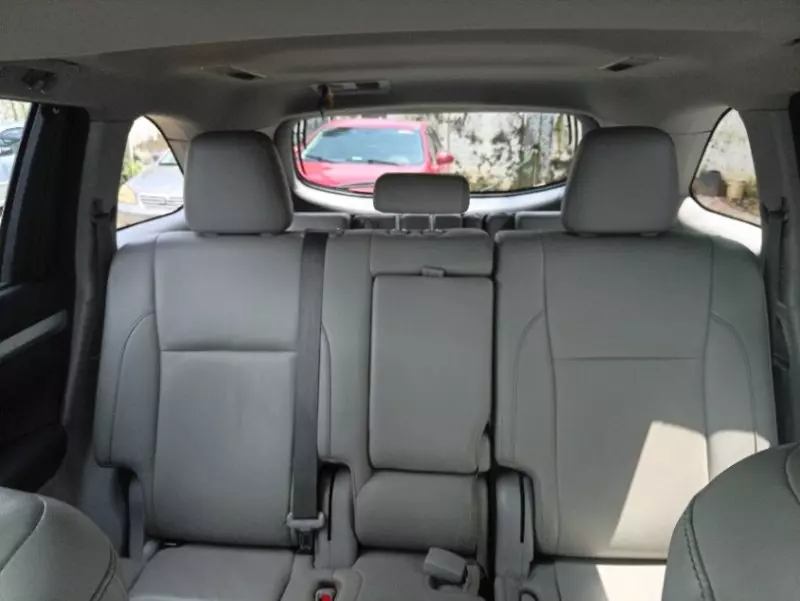 TOYOTA Highlander - 2017