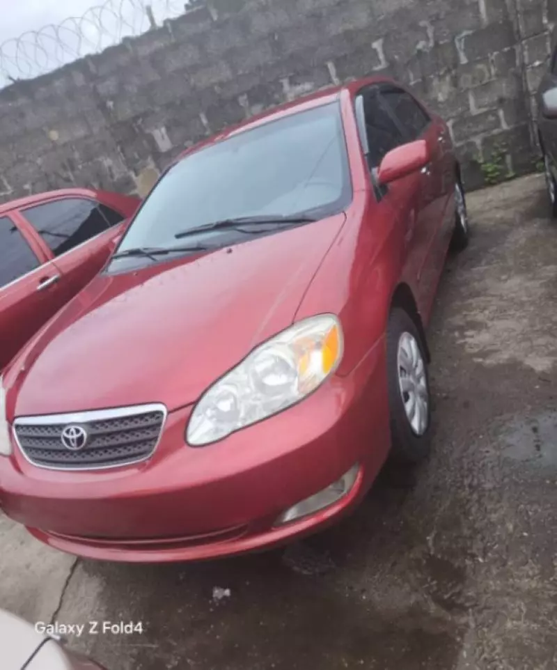 Toyota Corolla   - 2007