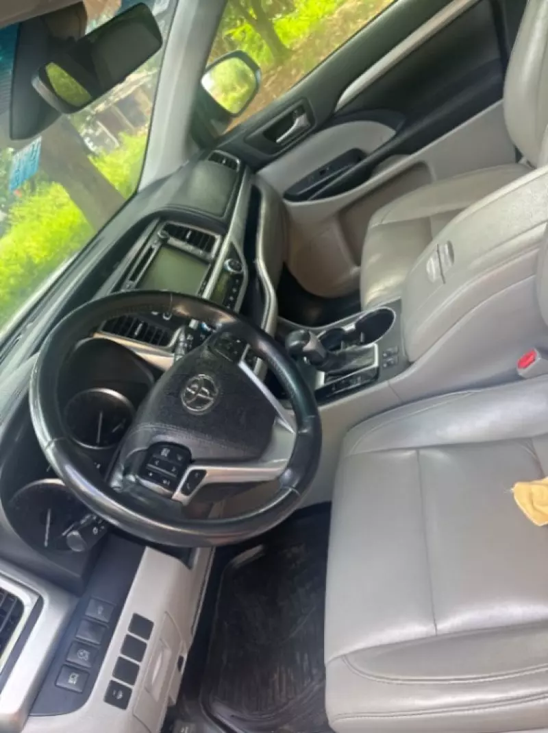 Toyota Highlander   - 2009