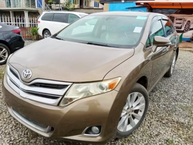 TOYOTA Venza   - 2013