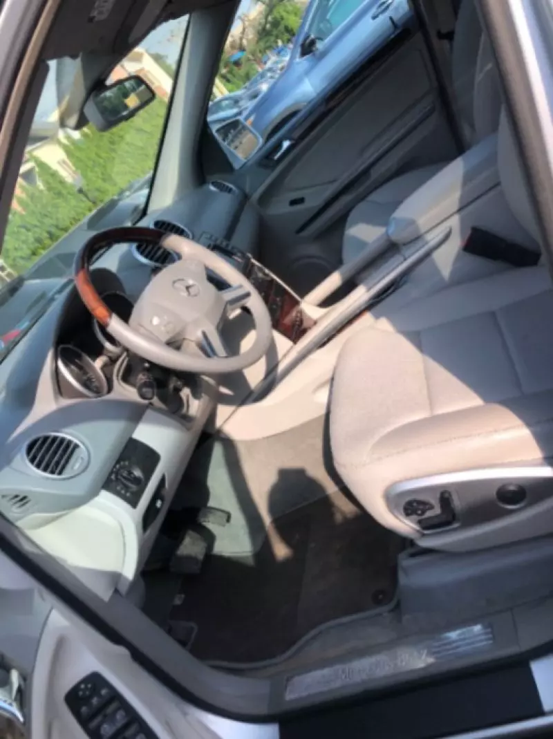 Mercedes-Benz ML 350   - 2011