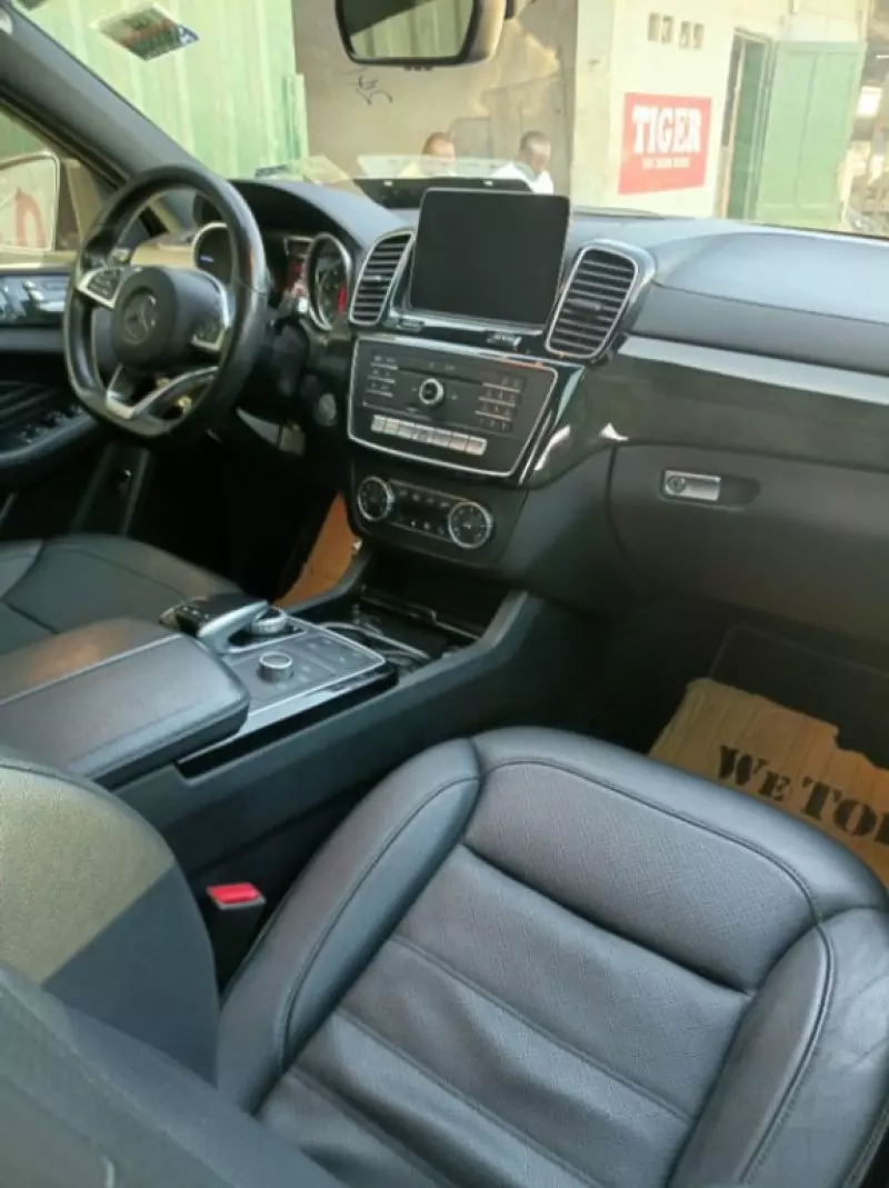 Mercedes-Benz Gle-class   - 2019