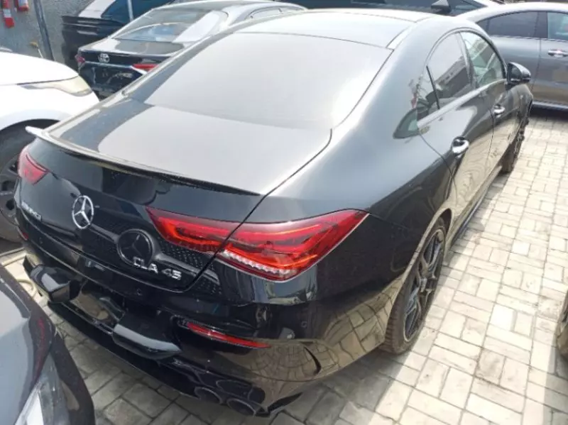 Mercedes-Benz CLA 45 AMG   - 2021