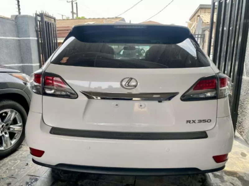 Toyota Lexus RX 350h   - 2013