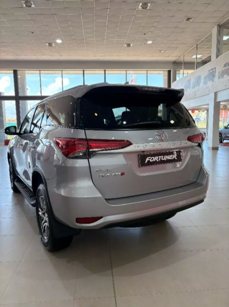 Toyota Fortuner   - 2025