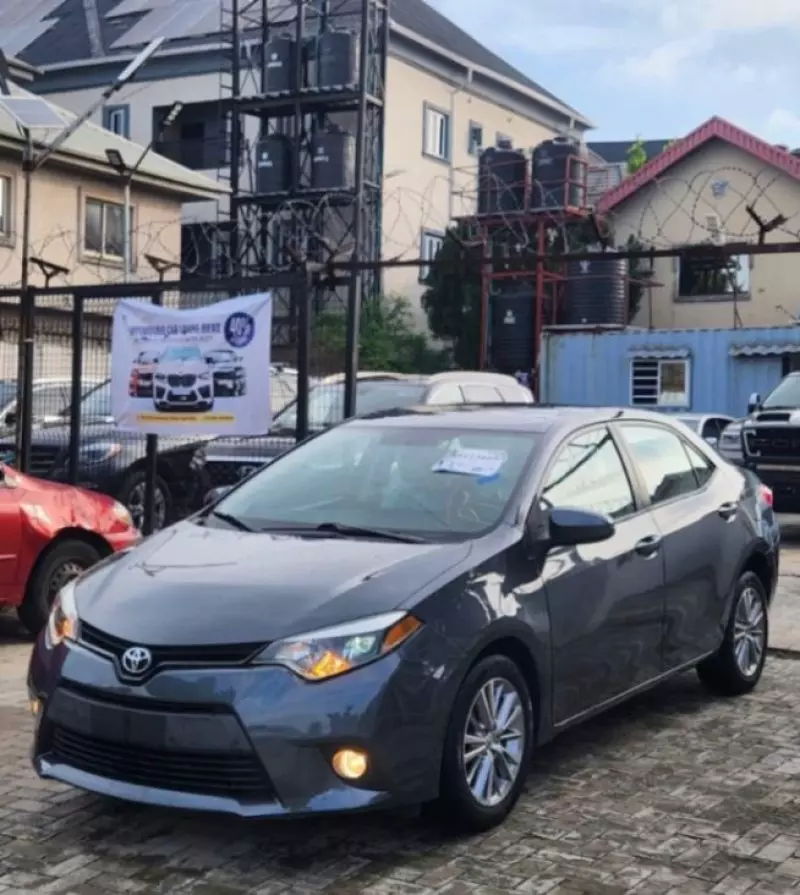 TOYOTA Corolla   - 2014