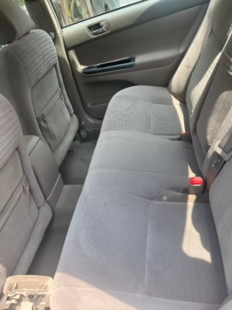 Toyota Camry - 2005