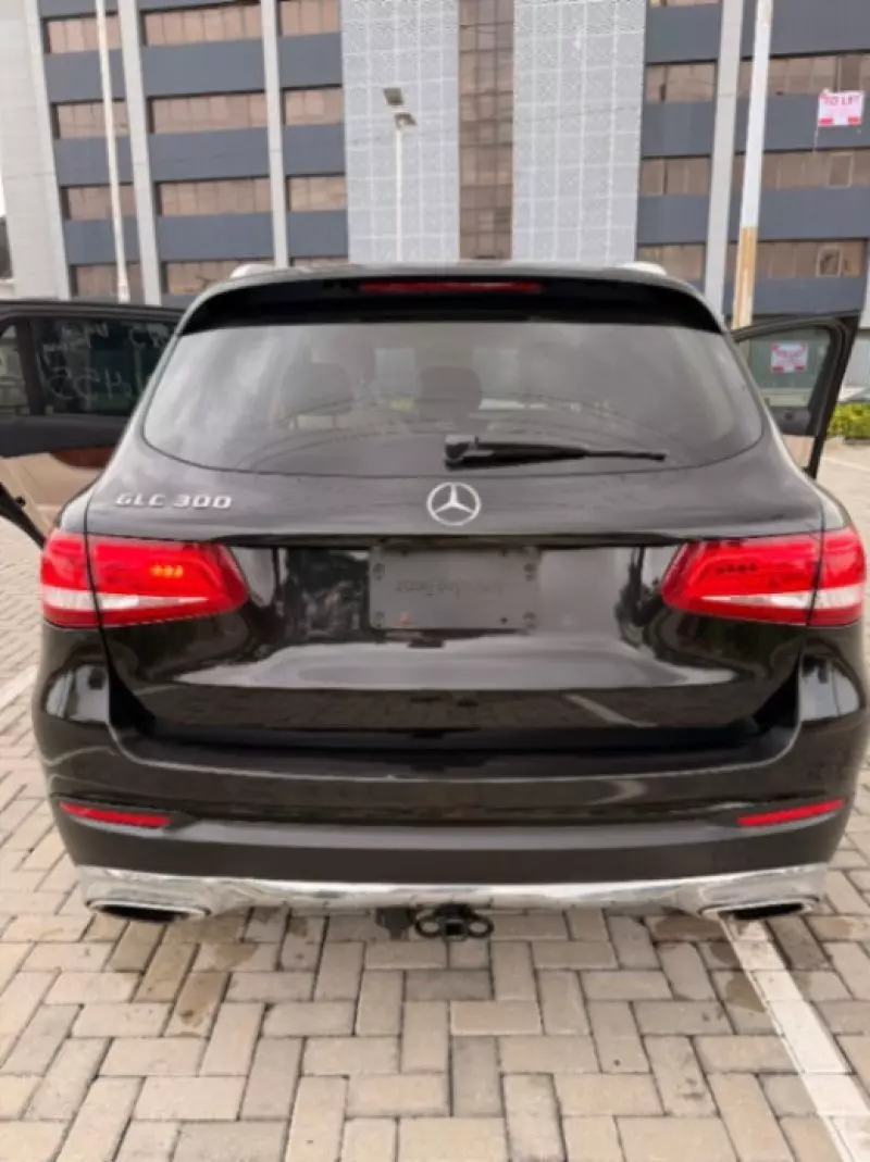 Mercedes-Benz GLC-Class   - 2016