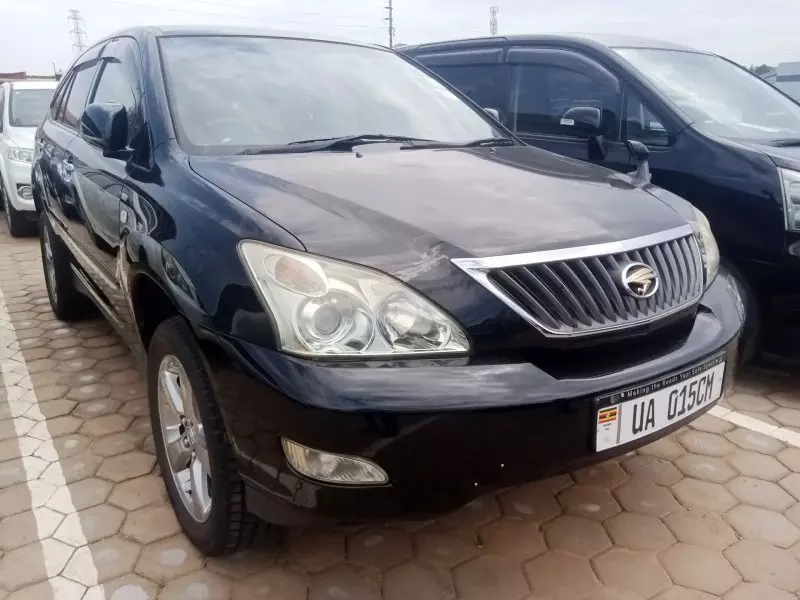 Toyota Harrier   - 2010