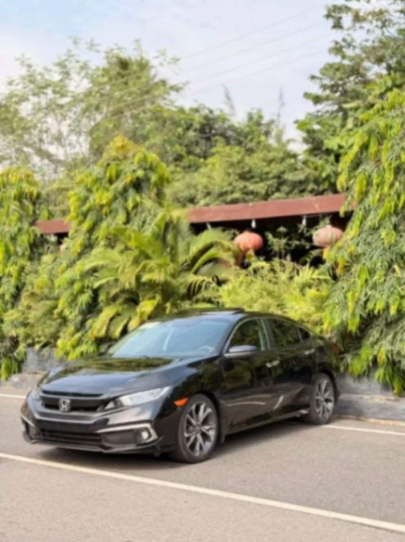 Honda Civic   - 2020