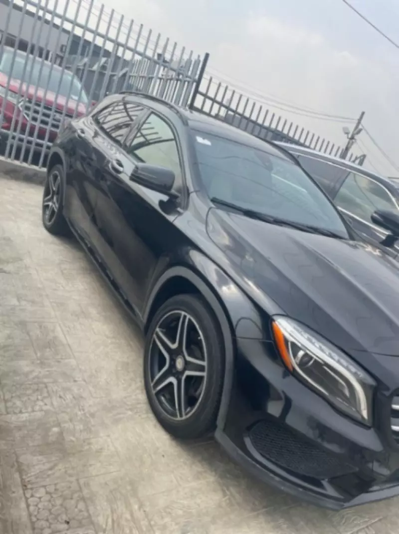 Mercedes-Benz GLE 250   - 2017