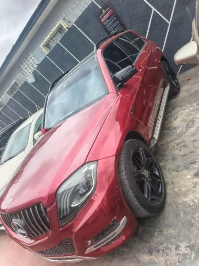 Mercedes-Benz GLK 350   - 2013