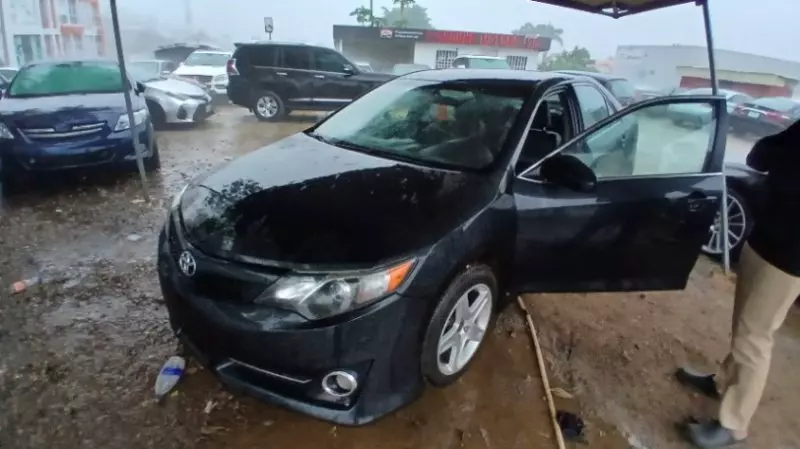 TOYOTA Camry - 2014