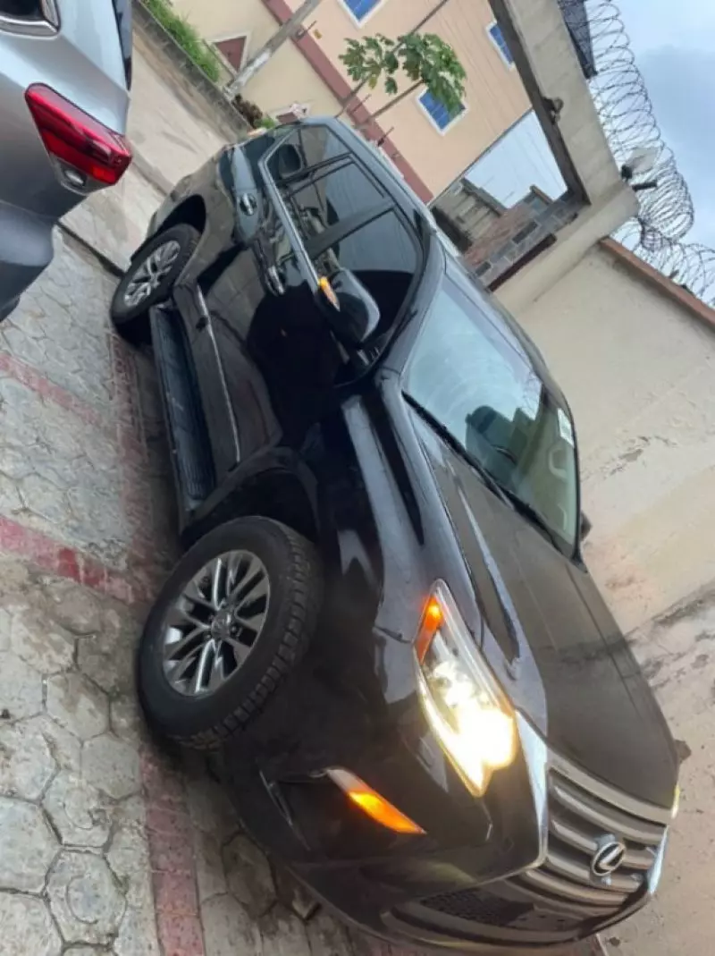 Lexus GX   - 2015