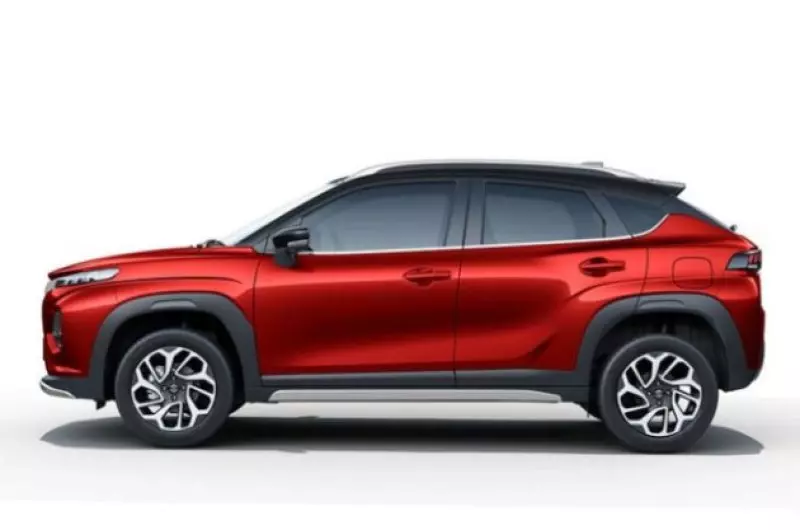 Toyota Starlet Cross   - 2025