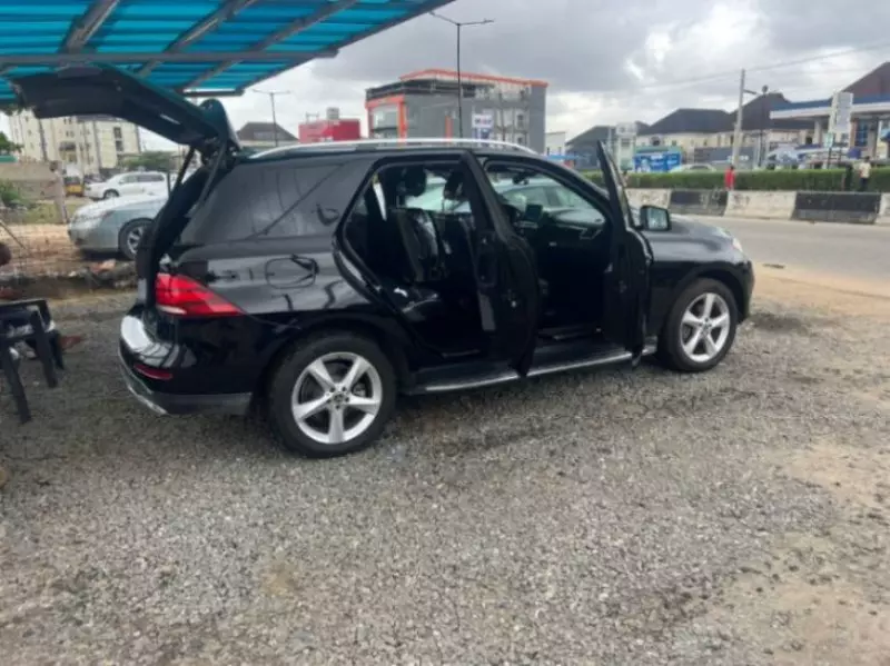 Mercedes-Benz GLE 350   - 2017