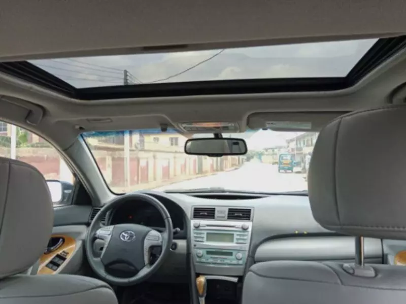 Toyota Camry - 2007
