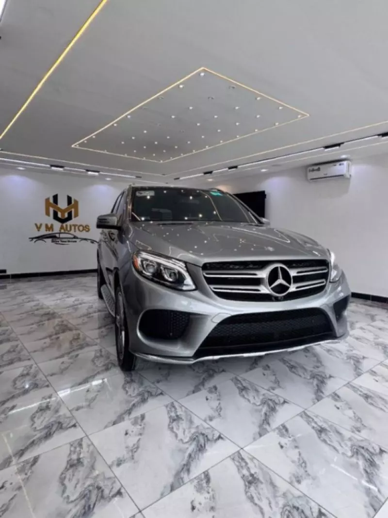Mercedes-Benz GLE 350   - 2016