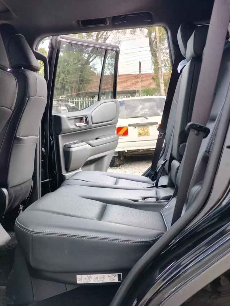 TOYOTA Land Cruiser   - 2024