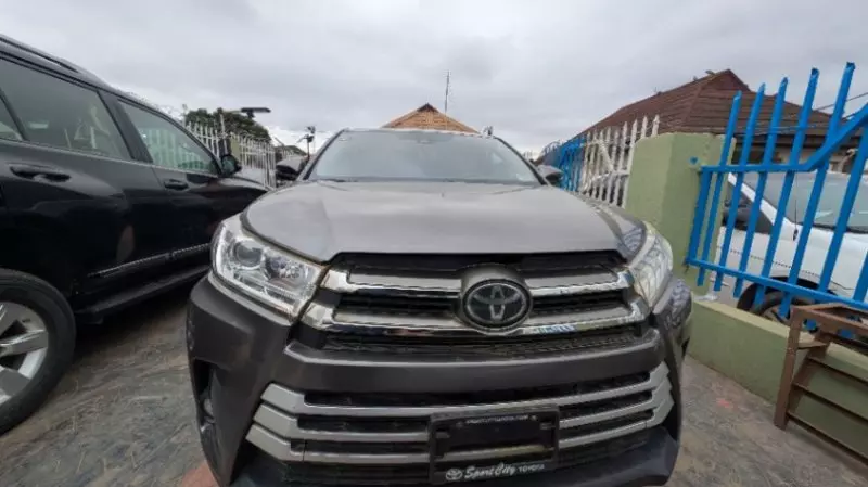 TOYOTA Highlander - 2018