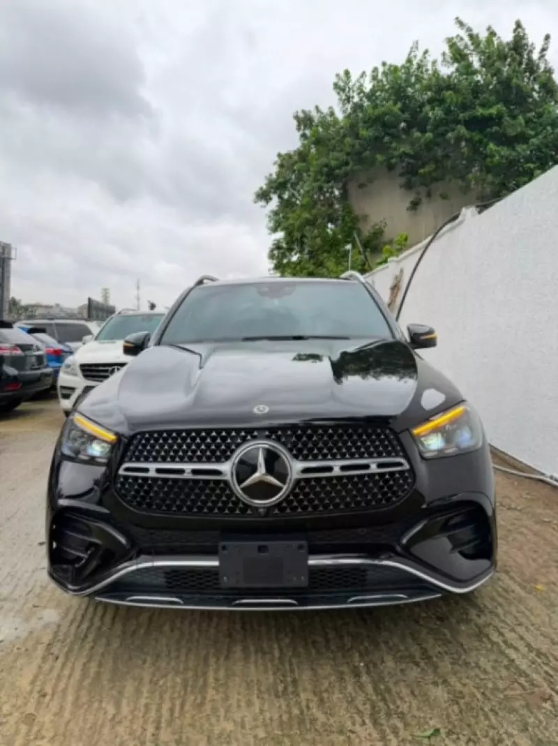 Mercedes-Benz GLE 450   - 2024