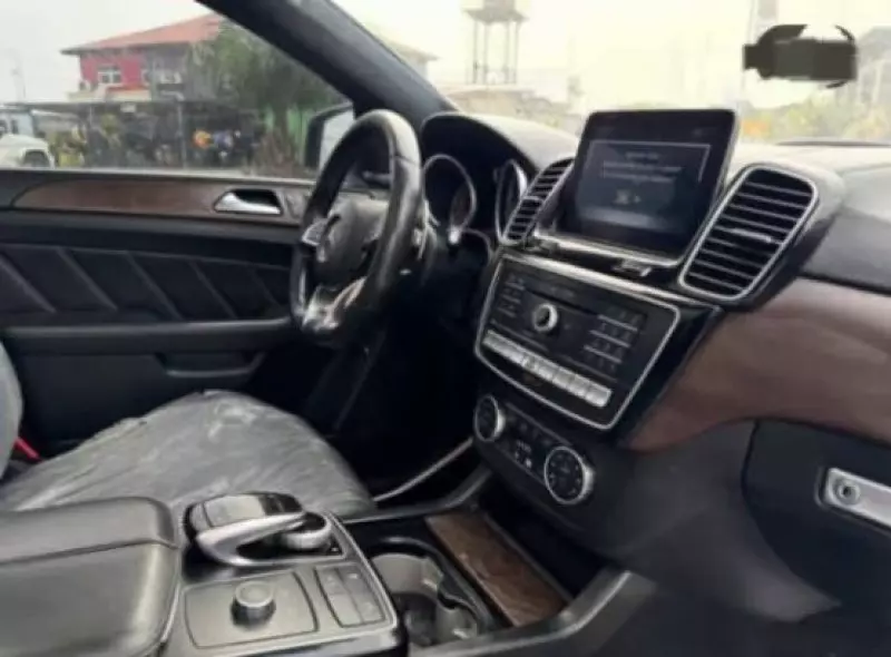 Mercedes-Benz GLE 63 AMG   - 2016