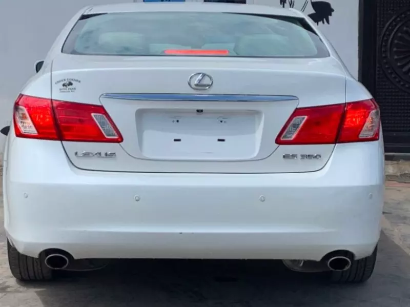 Lexus ES - 2009