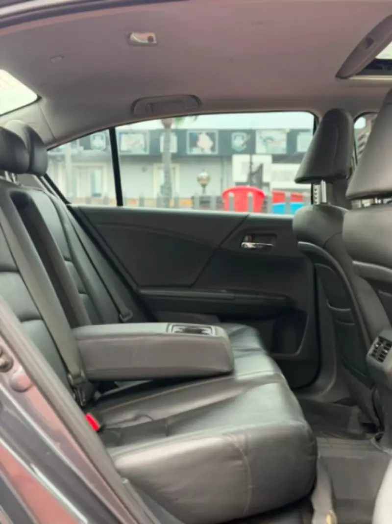 Honda Accord   - 2013