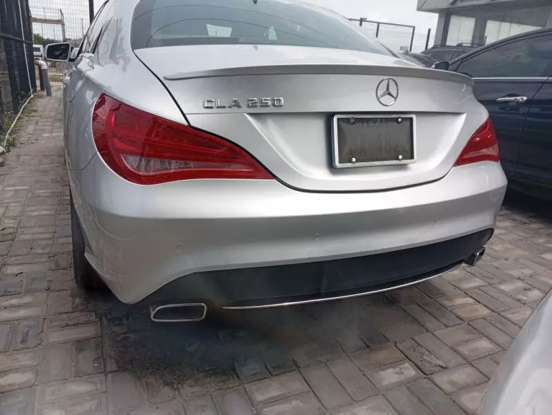 Mercedes-Benz CLA 250   - 2014