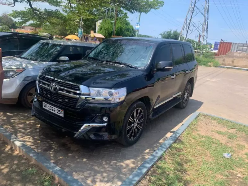 Toyota Landcruiser Vx V8    - 2012