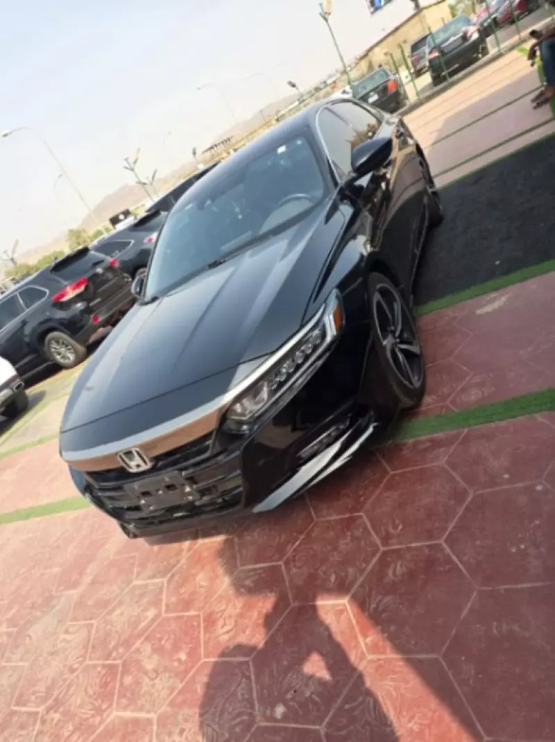 Honda Accord   - 2019