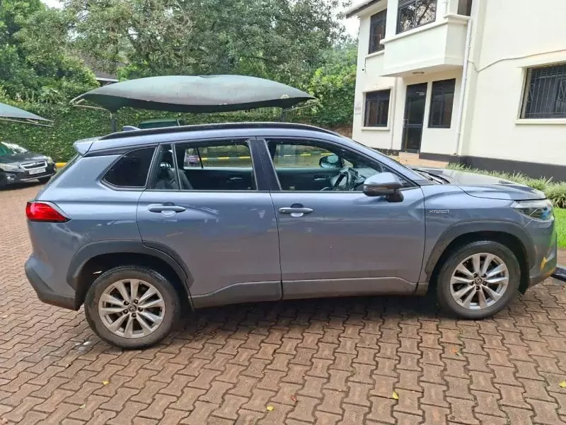 Toyota Corolla Hybrid    - 2023