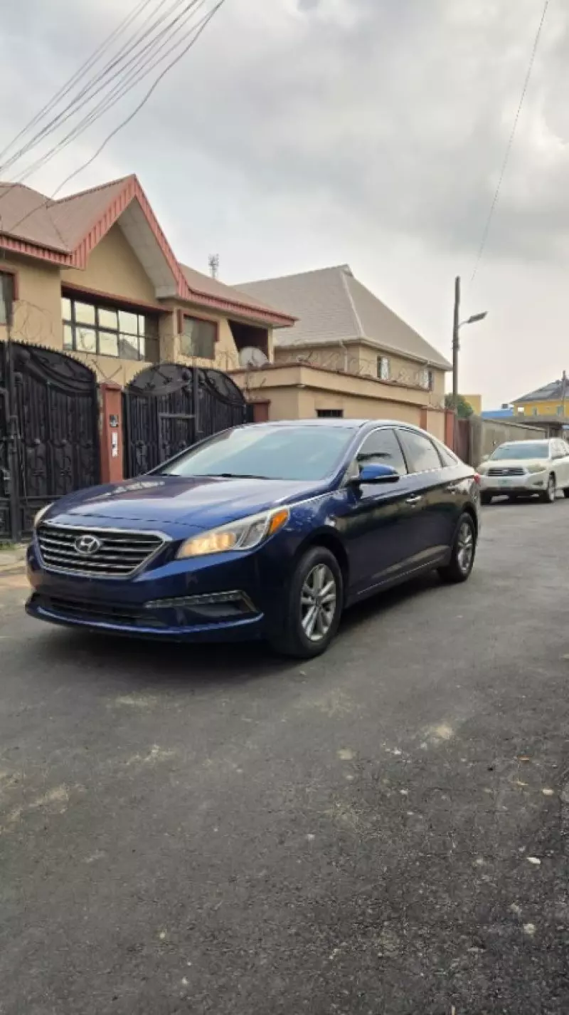 Hyundai Sonata   - 2014