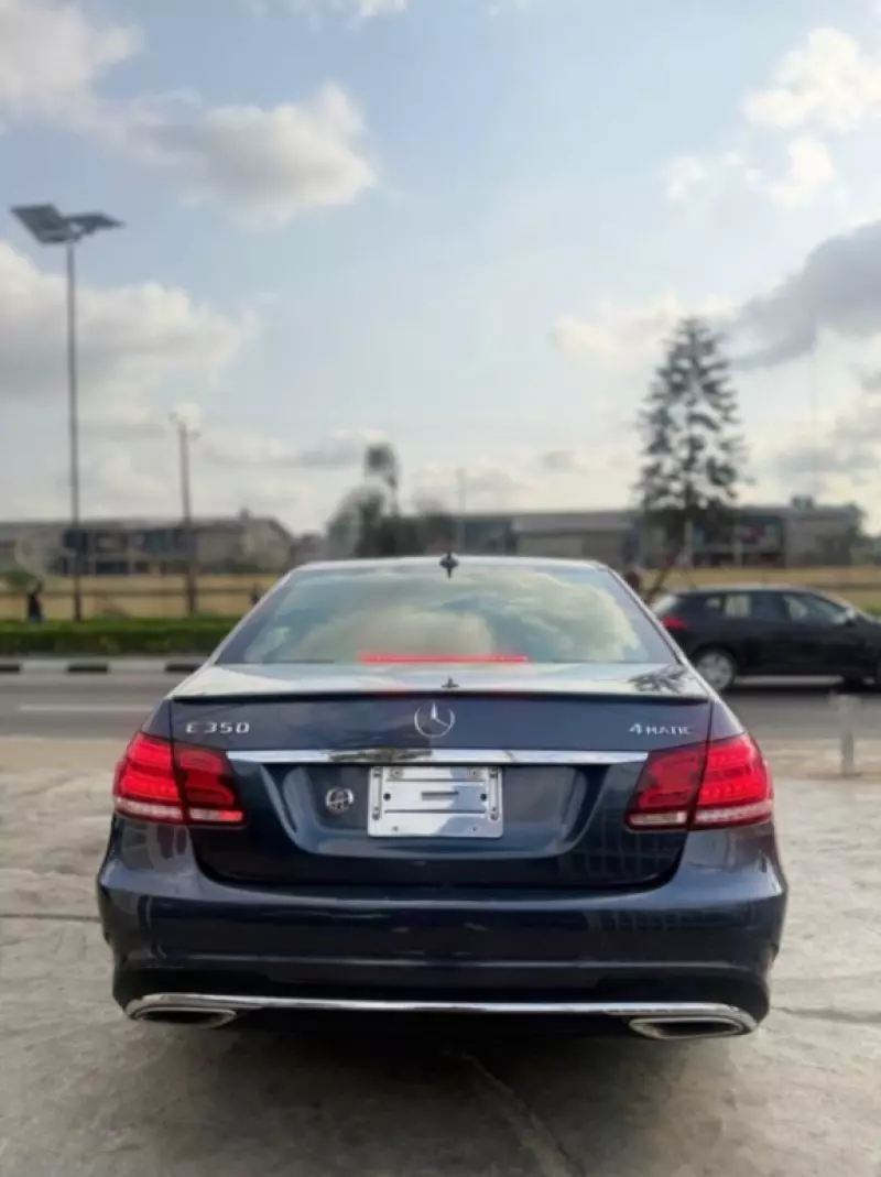 Mercedes-Benz E-Class - 2013