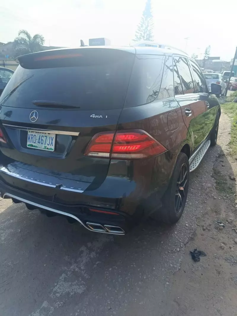 Mercedes-Benz ML 350   - 2013