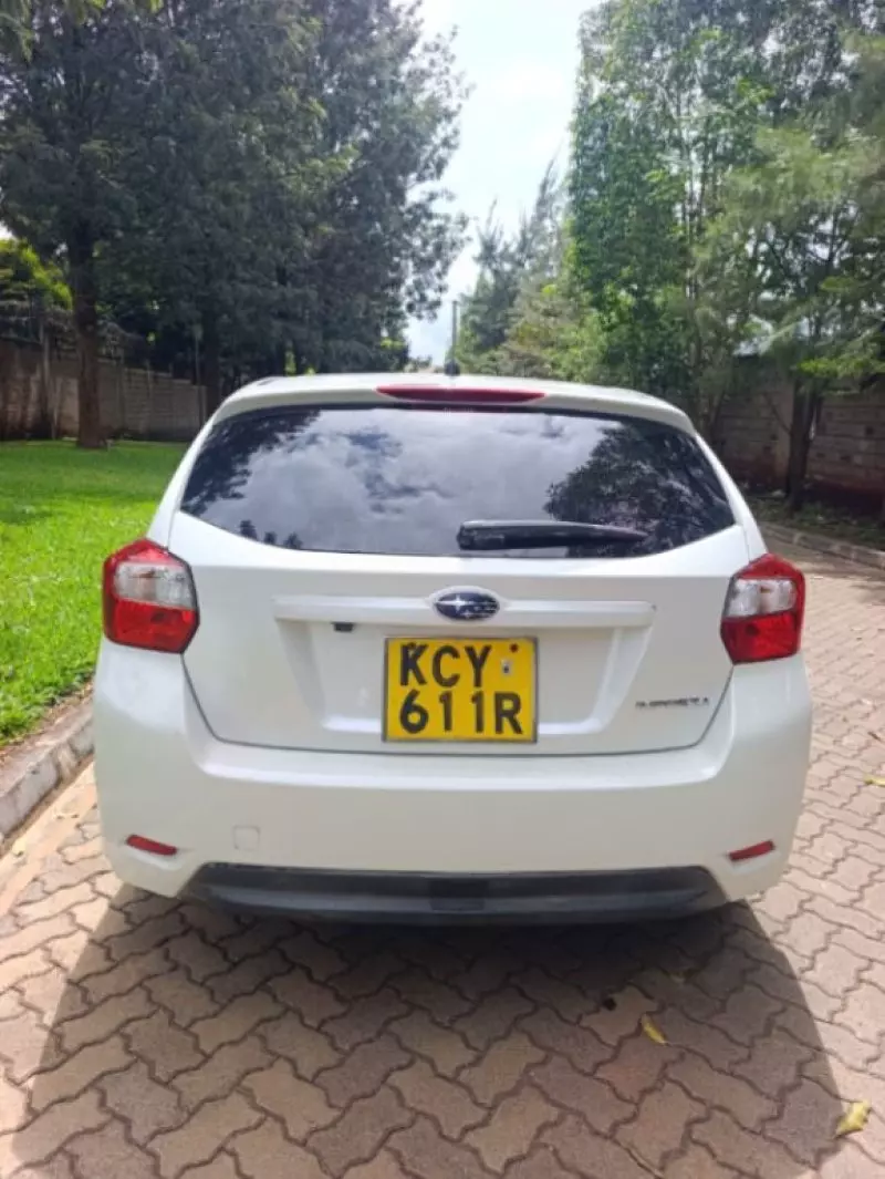 Subaru Impreza   - 2013