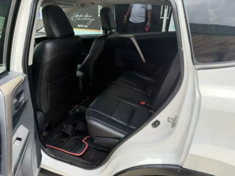 TOYOTA RAV 4 - 2013