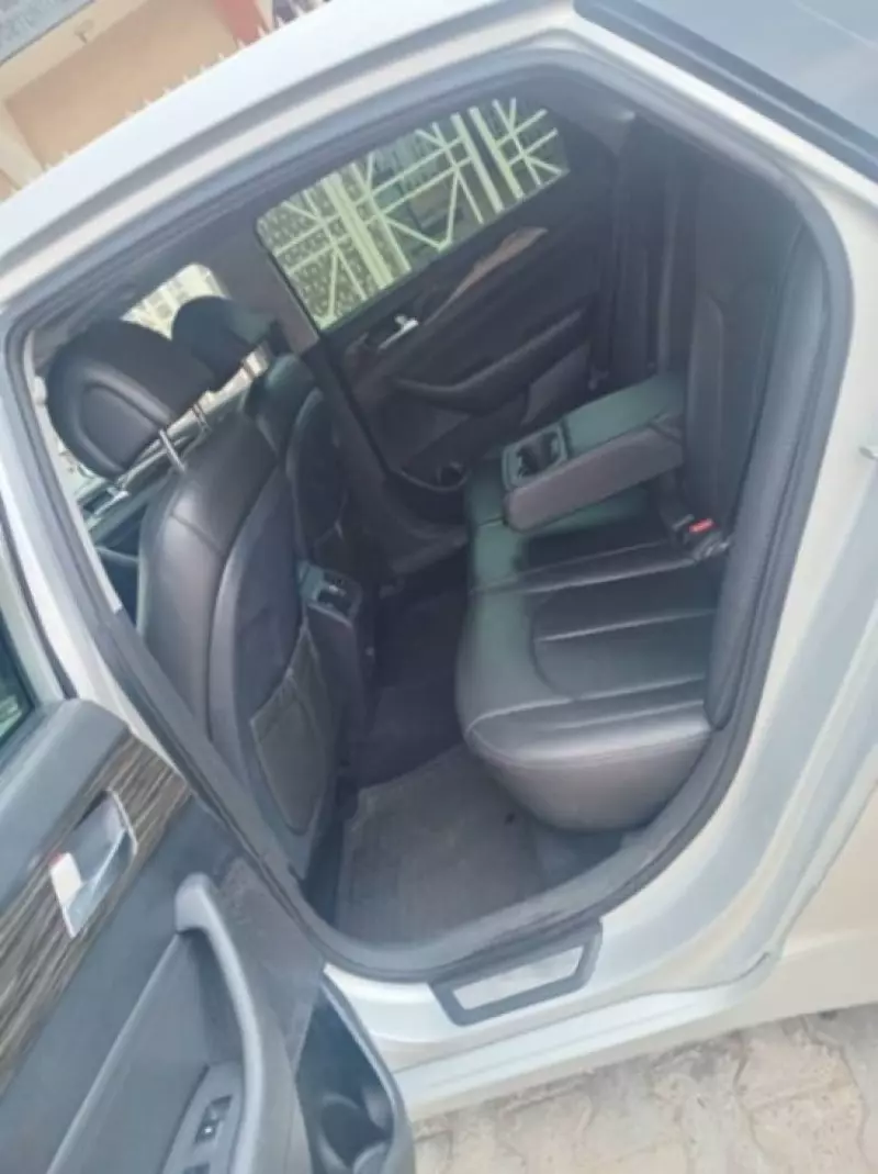 Hyundai Sonata   - 2015