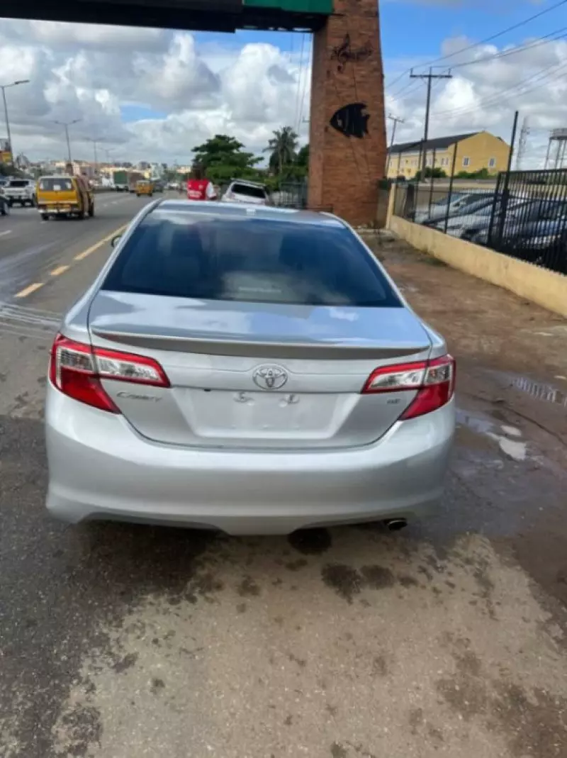 TOYOTA Camry   - 2014