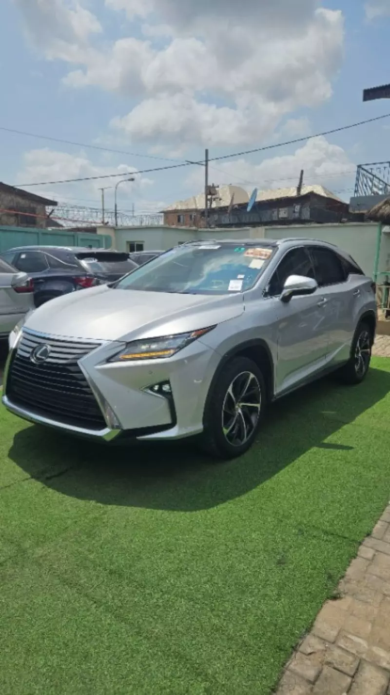 Lexus RX   - 2016
