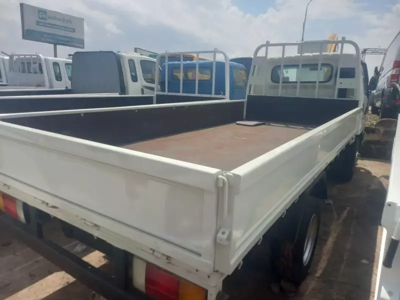 Hyundai Mighty   - 2003