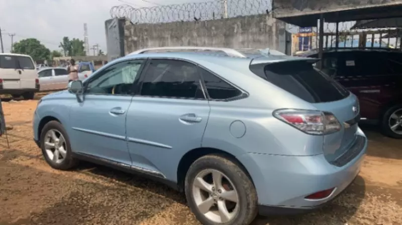 Lexus RX 350L   - 2011