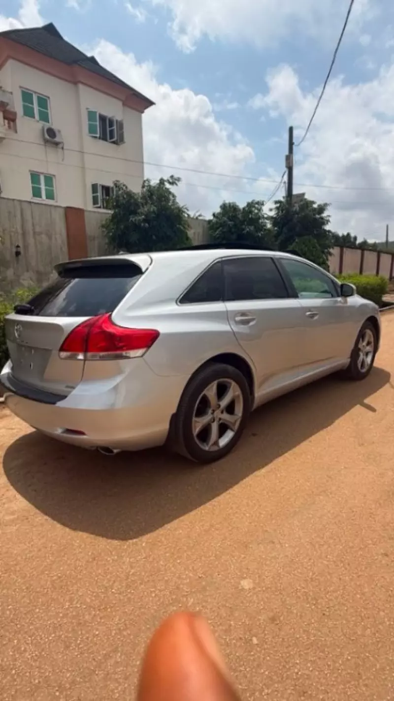 TOYOTA Venza - 2009