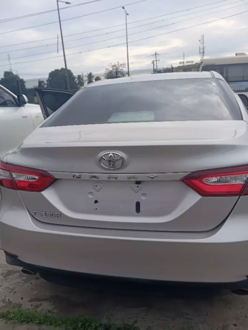 Toyota Camry   - 2020