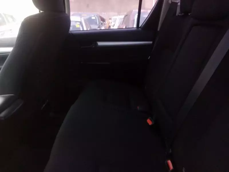 Toyota Hilux   - 2018