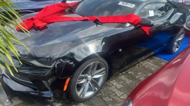 Chevrolet Camaro   - 2016