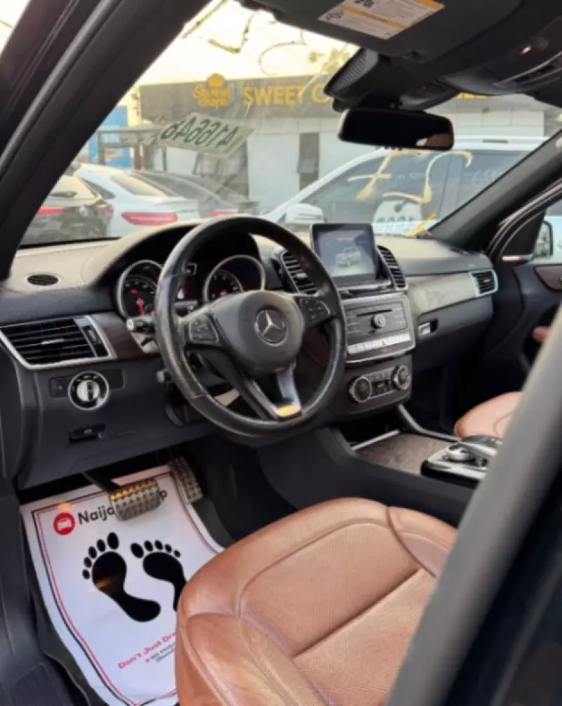 Mercedes-Benz GLE 43 AMG   - 2017